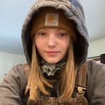 Devan Maki - @devanmaki16 - Instagram