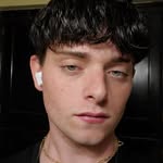 Devin Reaves - @realpeople_18 - Instagram