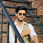 𝐃𝐞𝐯𝐚𝐧𝐬𝐡 𝐊𝐚𝐥𝐫𝐚🍁 - @devanshkalraa - Instagram