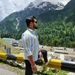 Devansh Kaushik - @devanshkaushik_29 - Instagram