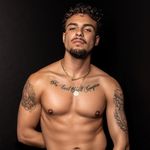 Devante C - @devantecaine - Instagram