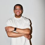 Dr. DeVaughn M. Davis, PT, DPT - @vaughns.world - Instagram