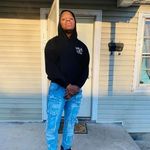 Devaughn White - @leaky_roof21 - Instagram