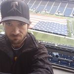 Devin Barnett - @dil_do_gaggins - Instagram