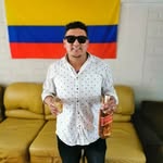 Devin gomez - @devinchomin27 - Instagram