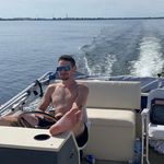 Devin Olsen - @devin.olsen.7 - Instagram