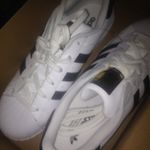 Devon-barnett671 - @devon_barnett - Instagram