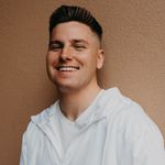 Devon - @devonewing_ - Instagram