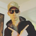 Devon - @fewerdevon - Instagram
