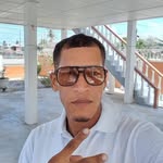 Devon Gomes - @devon.gomes.37 - Instagram