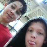Devon hess - @1zevon1 - Instagram