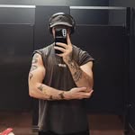 Devon Hess - @d.e.v.o.n.h.0.2 - Instagram
