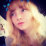 "Devon" - @devon._moon - Instagram