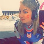 Devon Moon - @khaleesi_moonmoon - Instagram