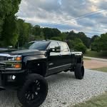 @devon_singleton87 - Instagram