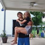 Devon Skelton - @devon.skelton.33 - Instagram
