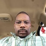 Devon Sparks - @d.n3lly - Instagram