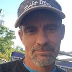 Dewey Bright - Facebook