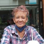 Dewi Januari - @ari_balunk - Instagram