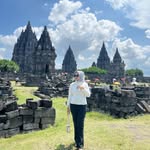 Dewi Lestari - @dewil2904 - Instagram
