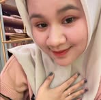 Dewi Lin - Facebook