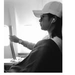 @dewilindra30 - Instagram