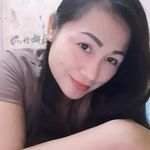 Dewi Listiyani Listi - @dewi090586 - Instagram