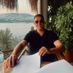 Dewi Matthews - @dewimatthews - Instagram