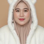 Dewi Putri - @dewiputri2953 - Instagram
