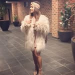 Dewi Walker - @treasureddresses - Instagram