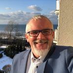Dexter Holman - Facebook
