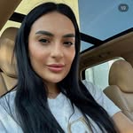 Dhurata Azemi - @__dhurata94 - Instagram