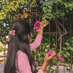 𝐃𝐡𝐯𝐚𝐧𝐢 𝐩𝐚𝐭𝐞𝐥🌻 - @dhvani_mehndi_designs - Instagram
