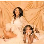 Diamond Green - @_pocahontasdee - Instagram