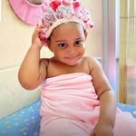 Diamond Perry - @afrifahkontorbismark - Instagram