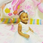 Diamonique Smith - @smith.diamonique - Instagram