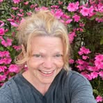 Diana Hare - Facebook