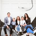 Diana Huff - @pomavilled - Instagram