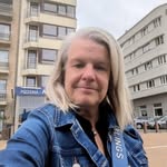 Diana Moeller - @diana.moeller.90 - Instagram