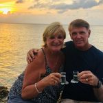 Diane Ballard - @dianeballard960 - Instagram
