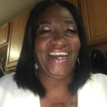 Diane Cobb - @flyydiane - Instagram