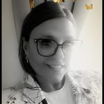 Diane Griffiths - @beautybydiane72 - Instagram