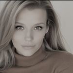 Diane Hendrix - @dianehendrix00 - Instagram