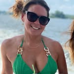 Diane Hood - @dianesch52 - Instagram
