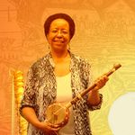 Diane Monroe - @violinwoman_africandreams - Instagram