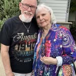 Diane Schubert - @diane.schubert.790 - Instagram