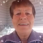 Dianne Shoemaker - @dianneshoemaker83 - Instagram