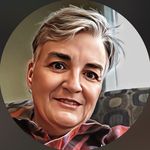 Diane Squires - @dlnaqq0 - Instagram