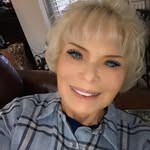 Diane Swain - @mistletoeandmanolia - Instagram