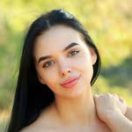 Diane Villa - @darl.enedryden - Instagram